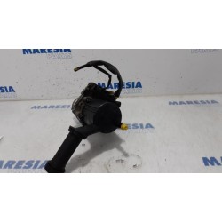Peugeot - 5008 - Power steering pump