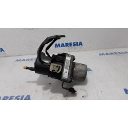 Peugeot - 5008 - Power steering pump