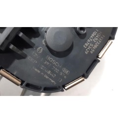 Peugeot - 5008 - Front wiper motor