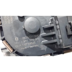 Peugeot - 5008 - Front wiper motor