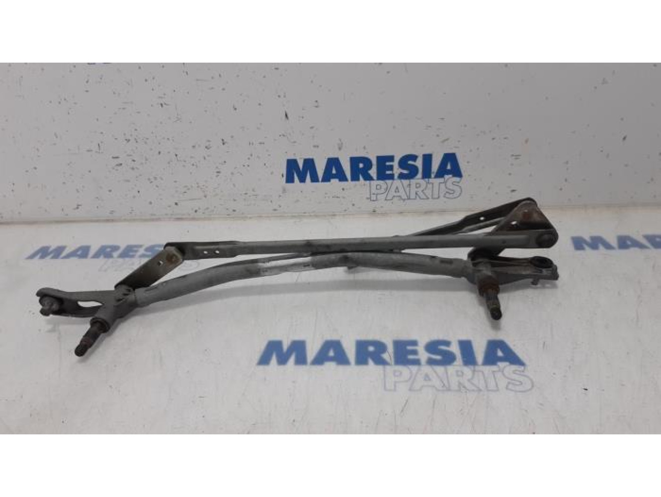 Citroen - Berlingo - Wiper mechanism