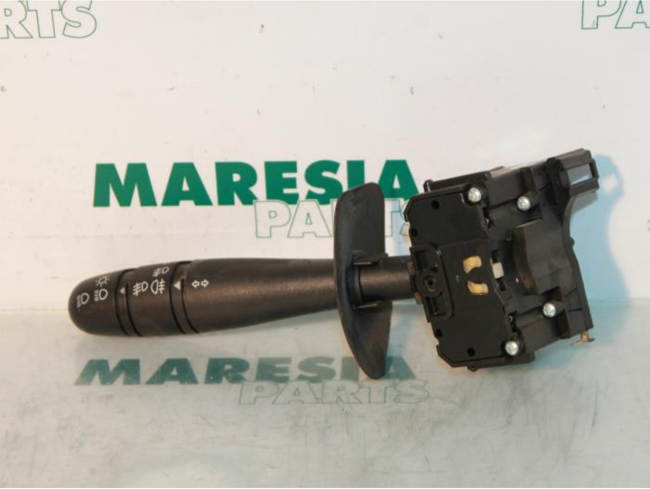 Renault - Megane Scenic - Indicator switch