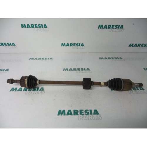 Fiat - Punto - Front drive shaft, right