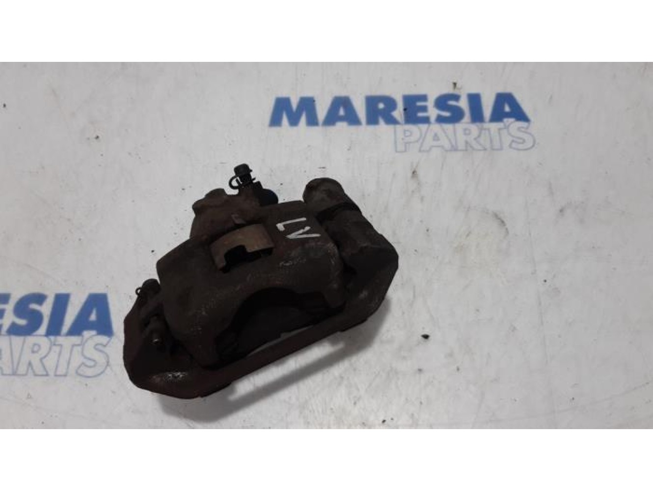 Fiat - Panda - Front brake calliper, left