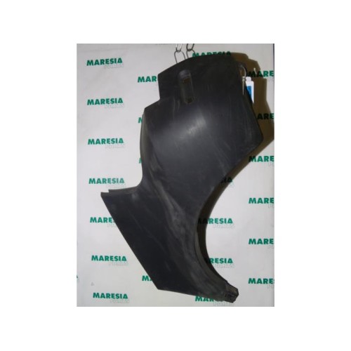 Renault - Megane Scenic - Rear bumper component, left
