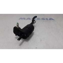 Fiat - Panda - Scheibensprüherpumpe vorne