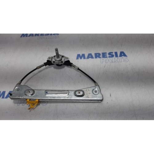 Fiat - Panda - Rear door window mechanism 4-door, right