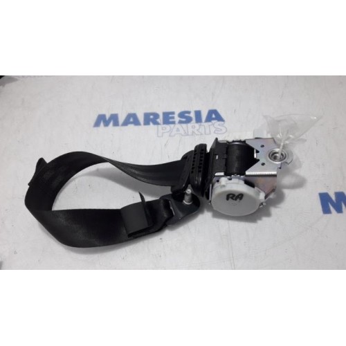 Peugeot - 5008 - Rear seatbelt, right