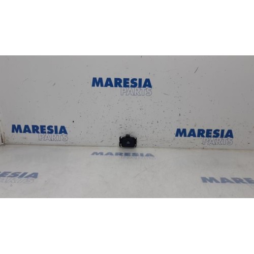 Peugeot - 5008 - Rain sensor