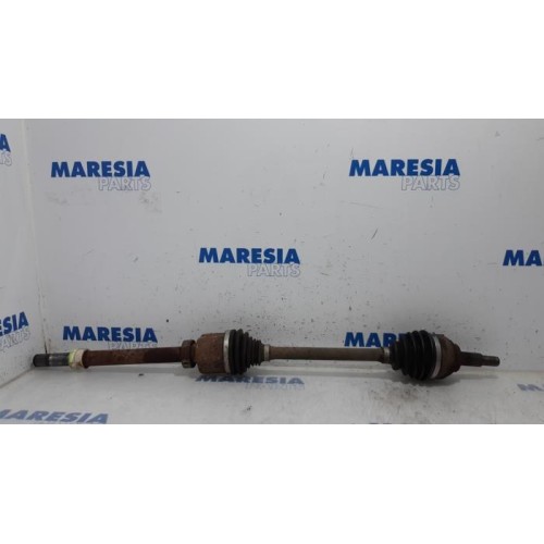 Opel - Vivaro - Front drive shaft, right