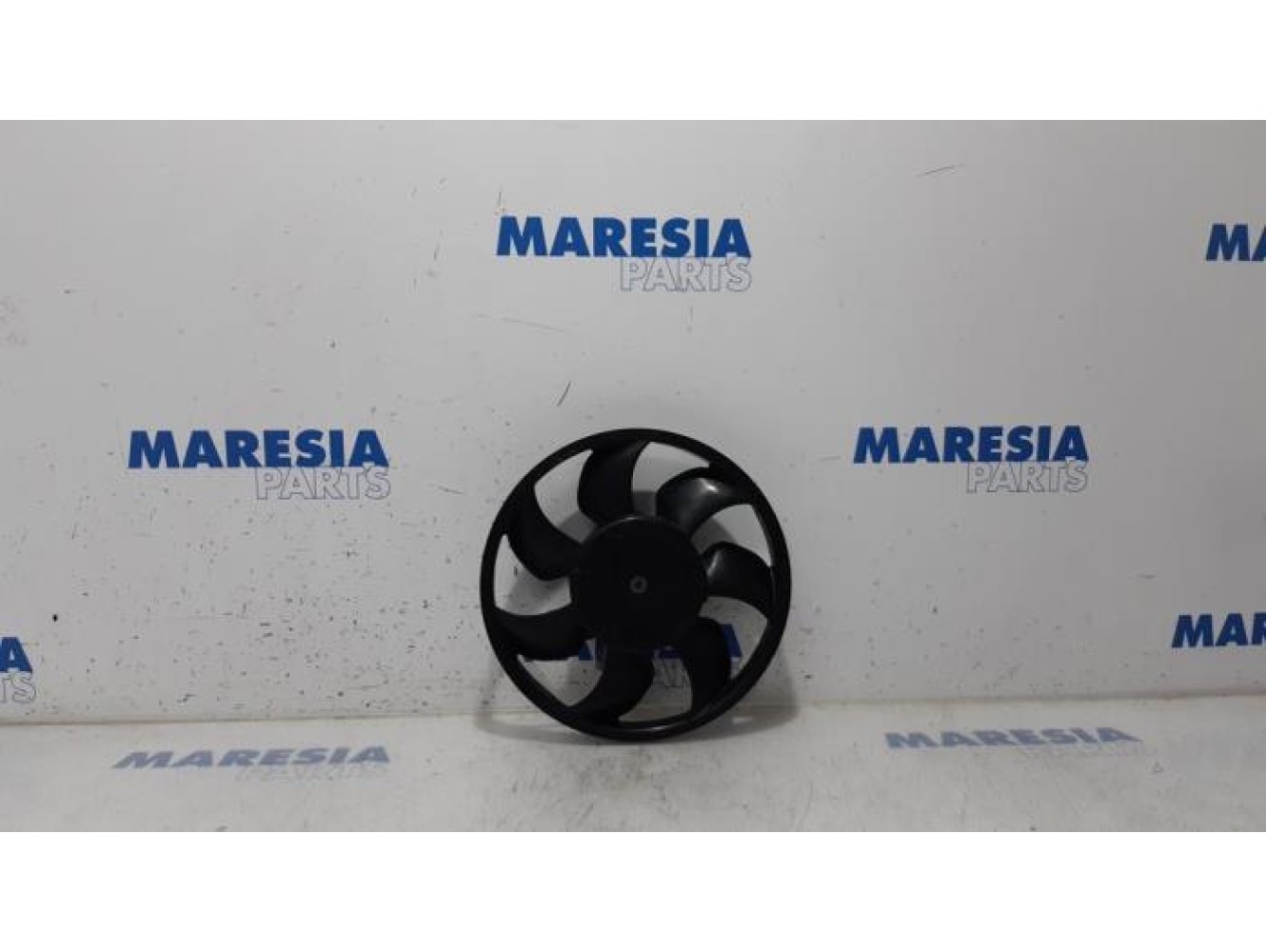 Opel - Vivaro - Fan motor