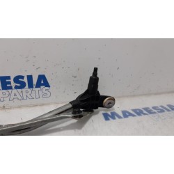 Renault - Megane - Wiper mechanism