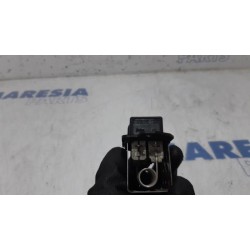 Renault - Megane - Cooling fan resistor