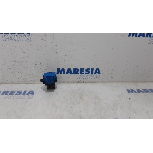 Citroen - Berlingo - Cooling fan resistor