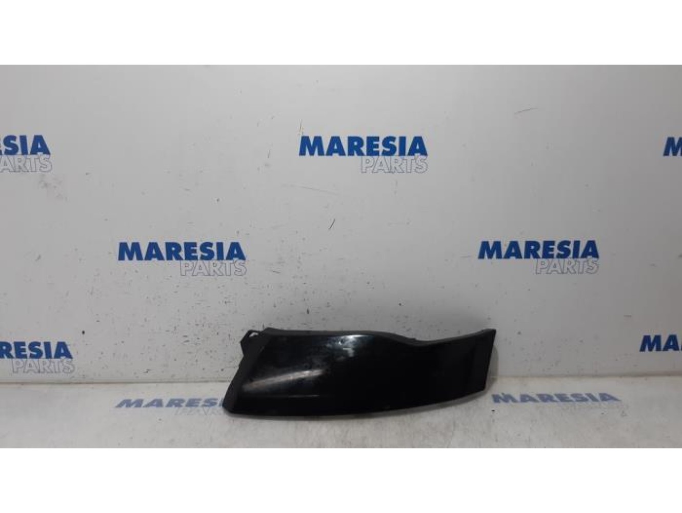 Citroen - Berlingo - Front bumper, left-side component