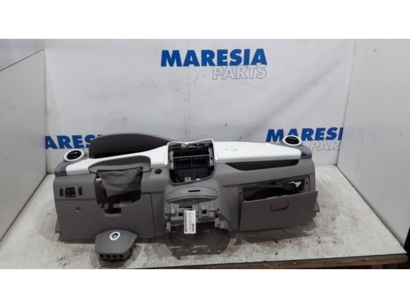 Renault - ZOE - Airbag set + dashboard