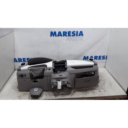 Renault - ZOE - Airbag set + dashboard