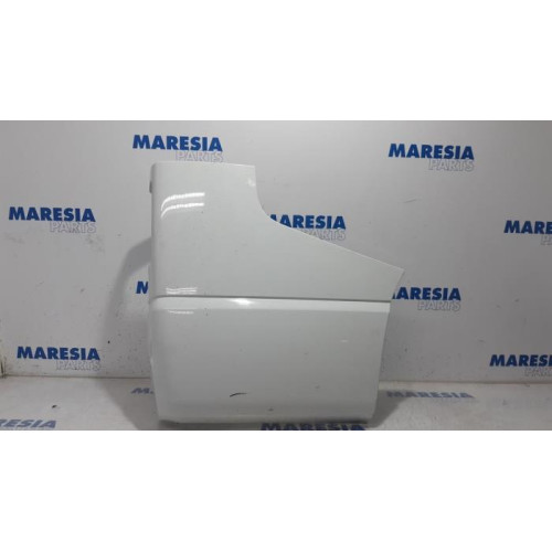 Opel - Vivaro - Rear bumper component, right