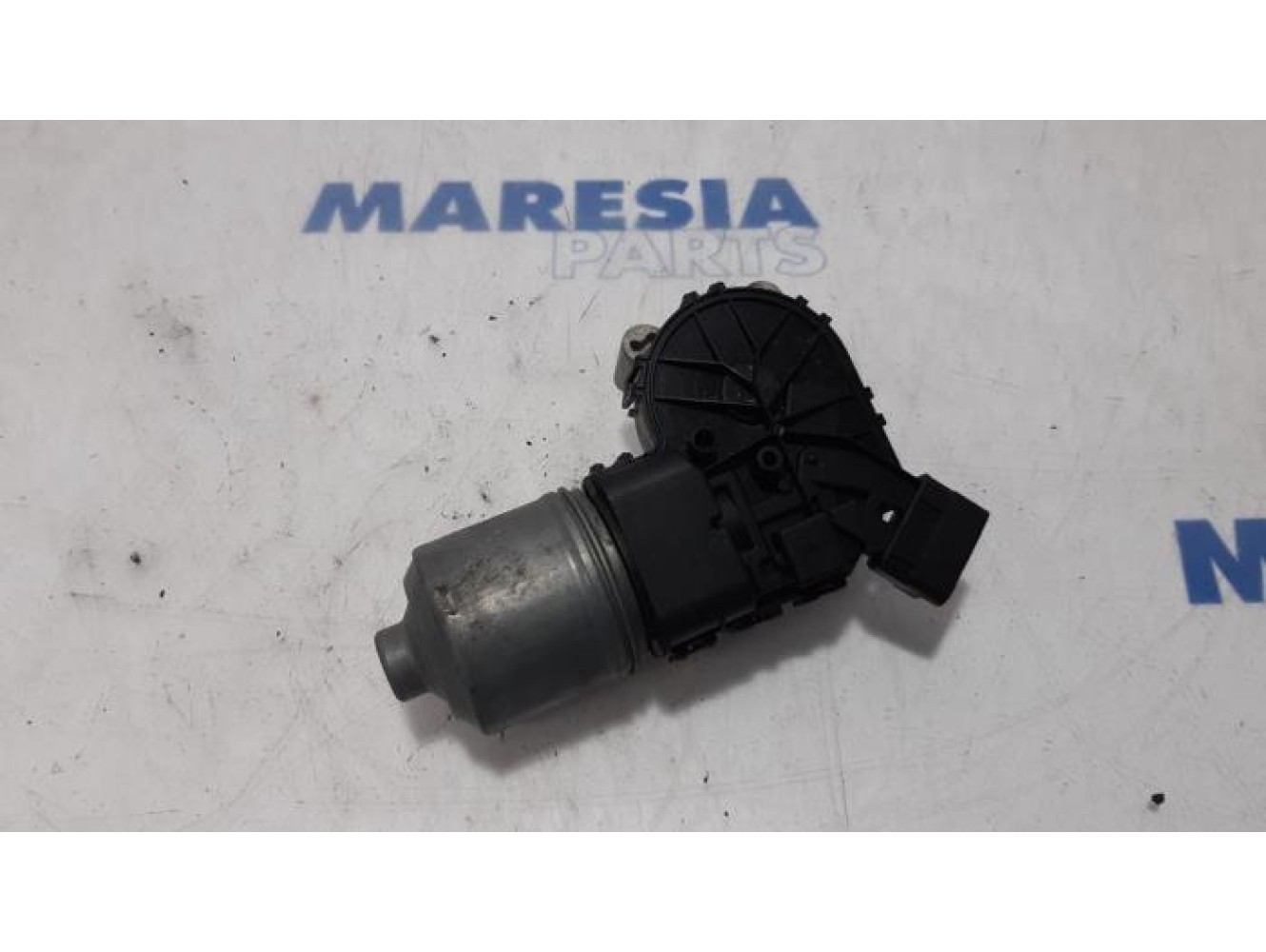 Citroen - Berlingo - Front wiper motor