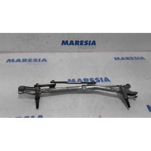 Citroen - Berlingo - Wiper mechanism