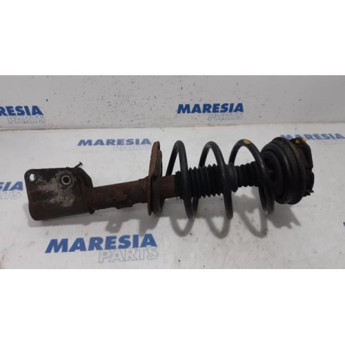 Renault - Espace - Front shock absorber rod, left