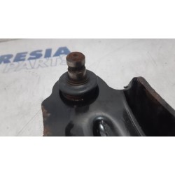 Renault - ZOE - Front lower wishbone, right