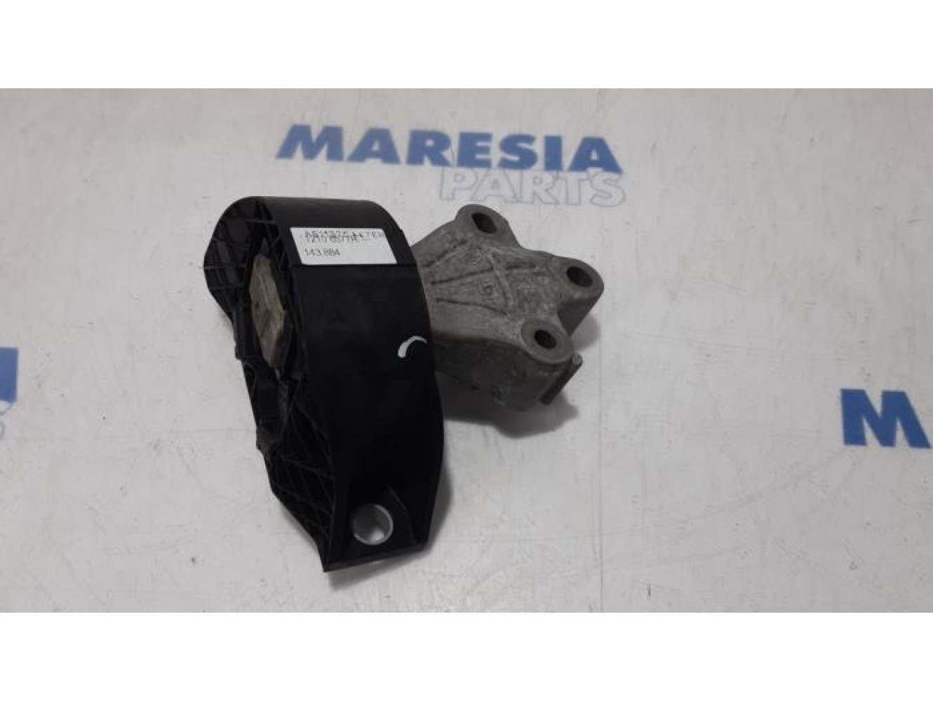 Renault - ZOE - Engine mount