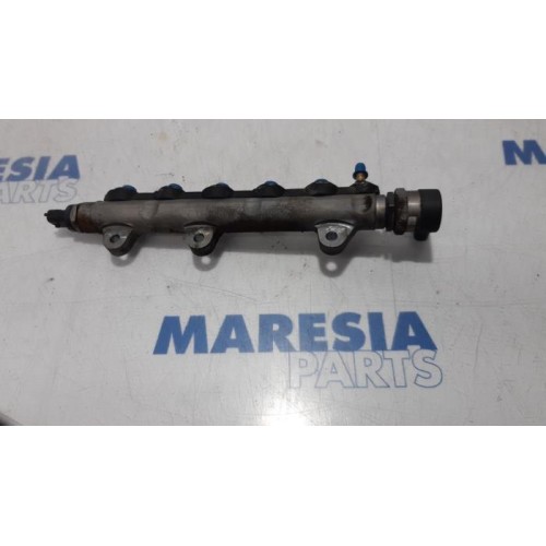 Renault - Trafic - Fuel injector nozzle