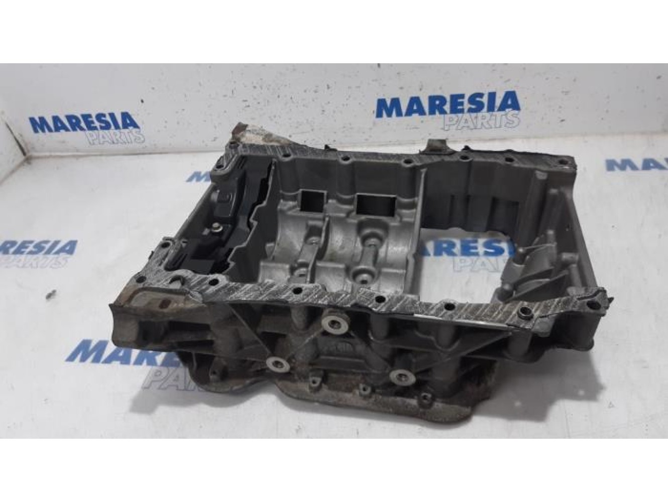 Renault - Trafic - Sump