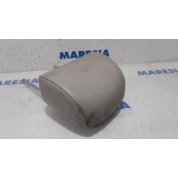 Peugeot - 307 - Headrest