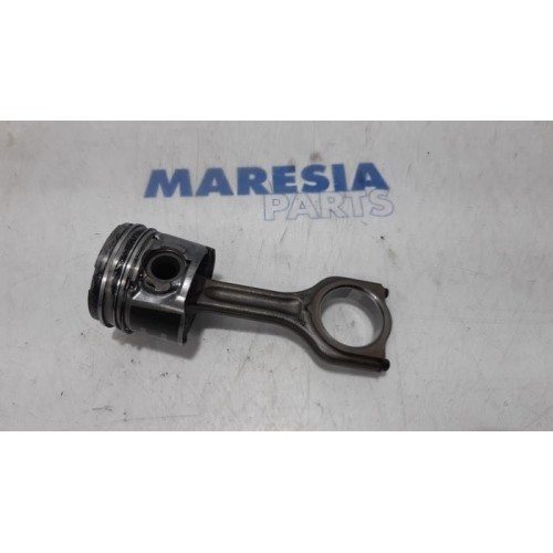 Citroen - C5 - Piston