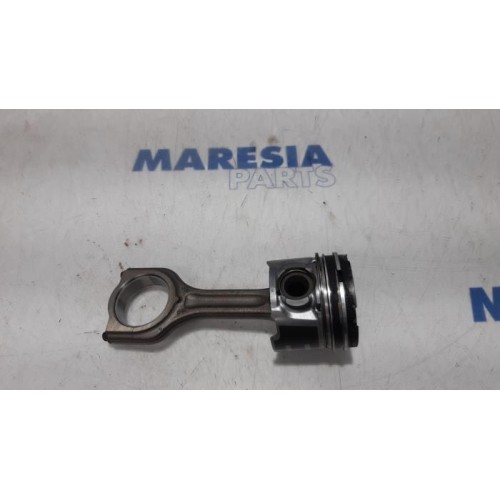 Citroen - C5 - Piston