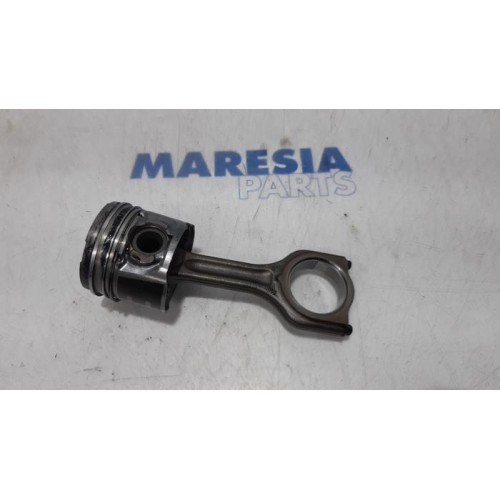 Citroen - C5 - Piston