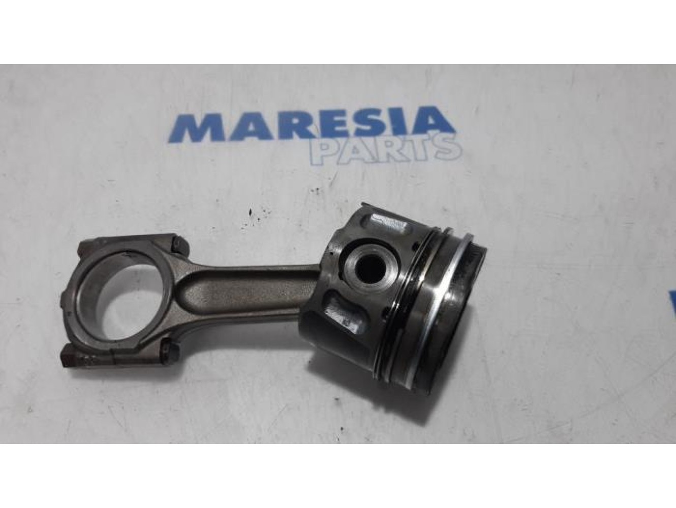 Peugeot - Expert - Piston