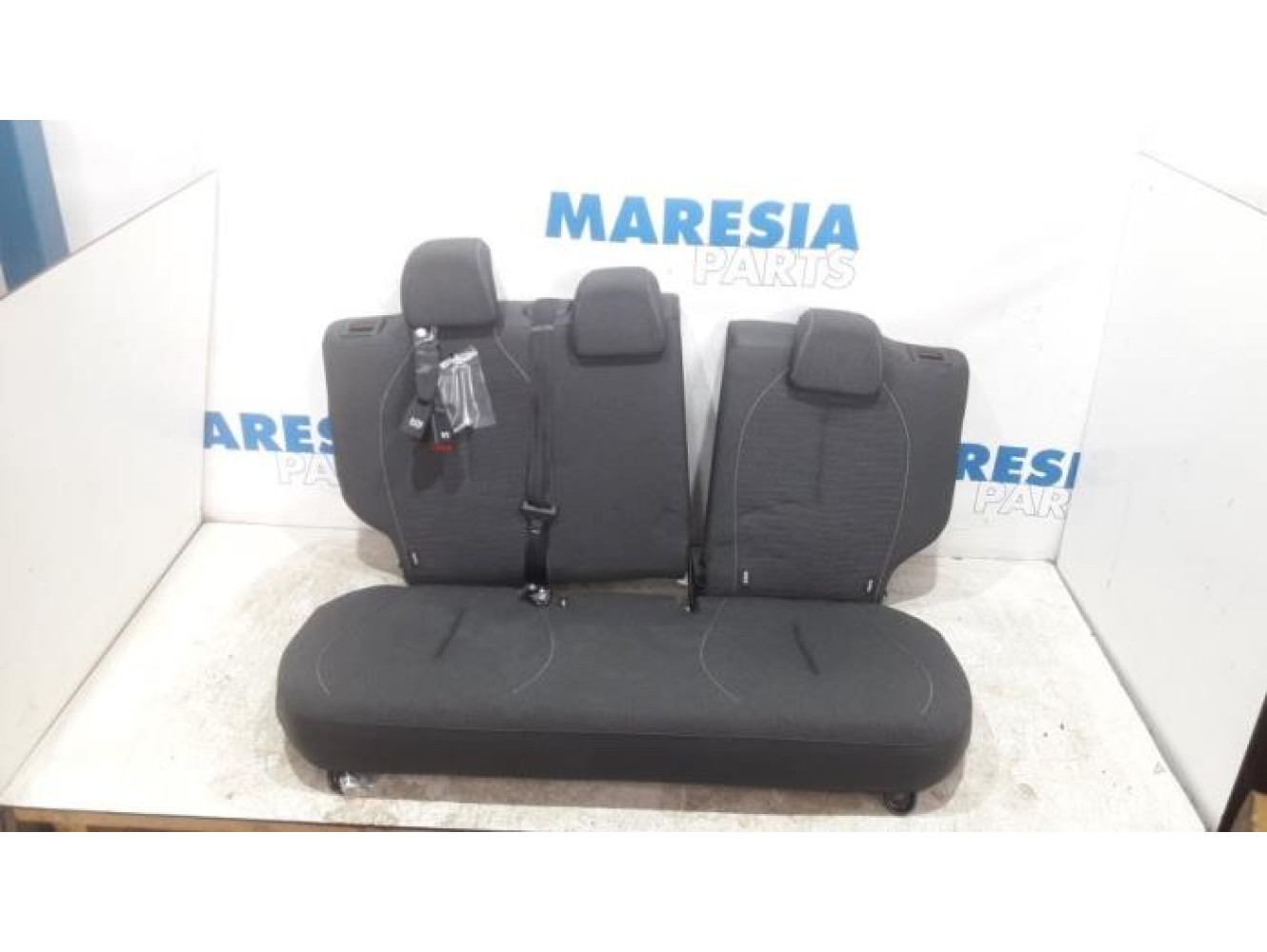 Citroen - C3 - Rear bench seat