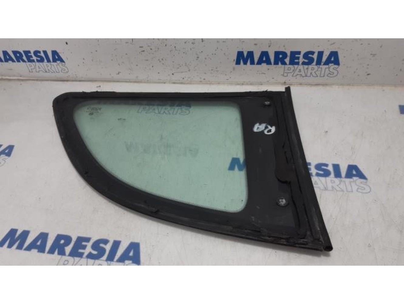 Fiat - 500 - Rear quarter light, left right