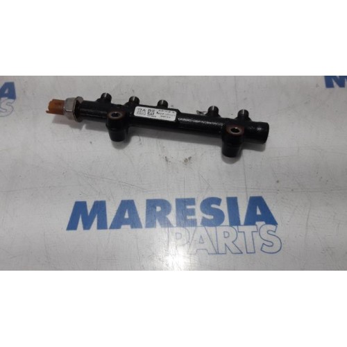 Peugeot - 5008 - Fuel injector nozzle