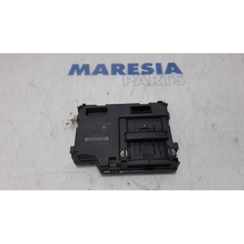 Renault - Clio - Card reader (lock)