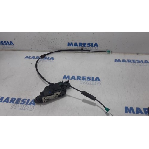 Peugeot - 207 - Door lock mechanism 2-door, right