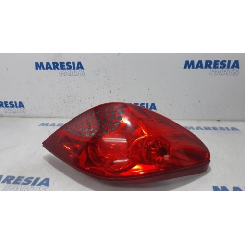Peugeot - 207 - Taillight, left