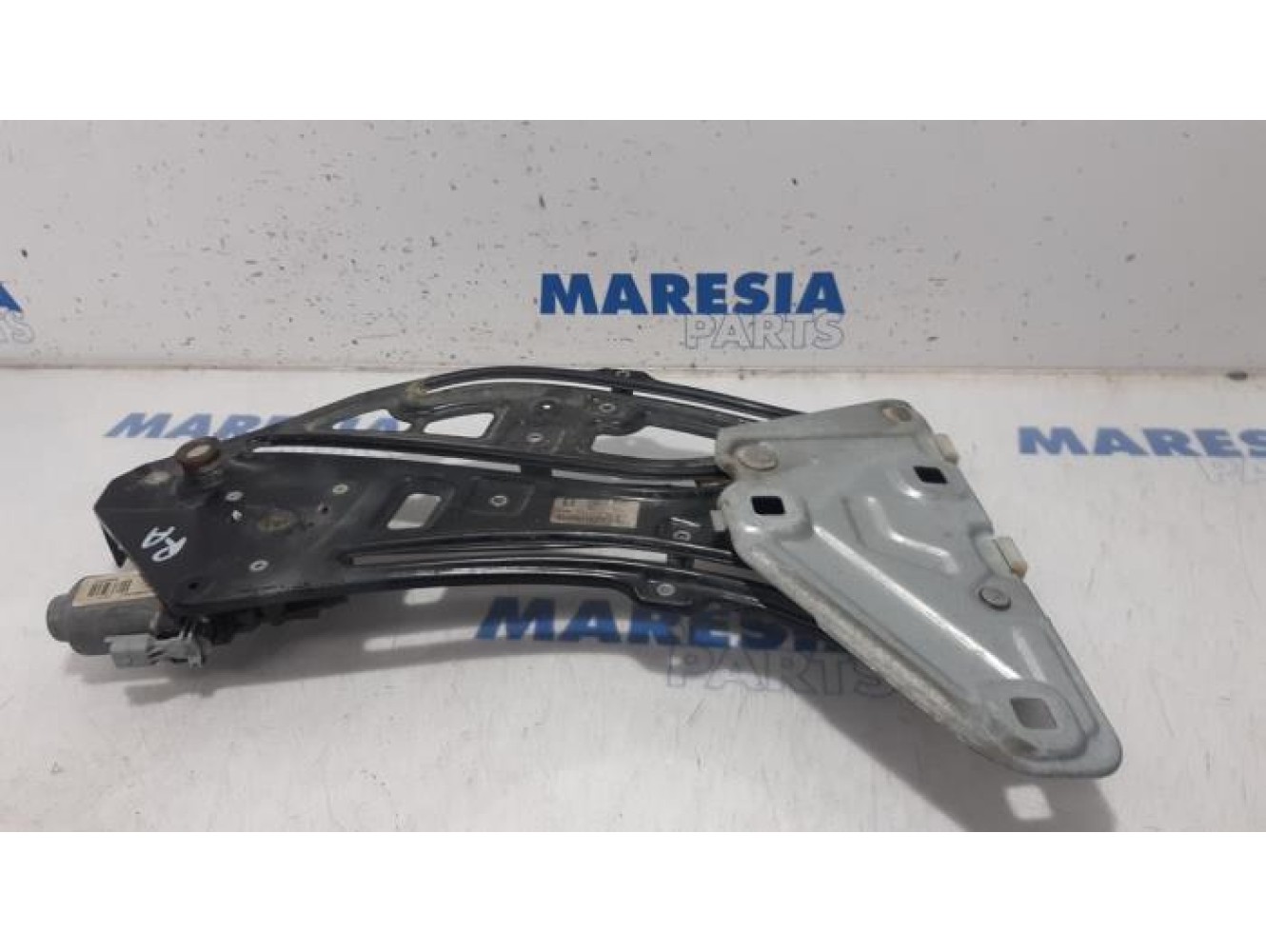 Peugeot - 207 - Rear window mechanism 2-door, right