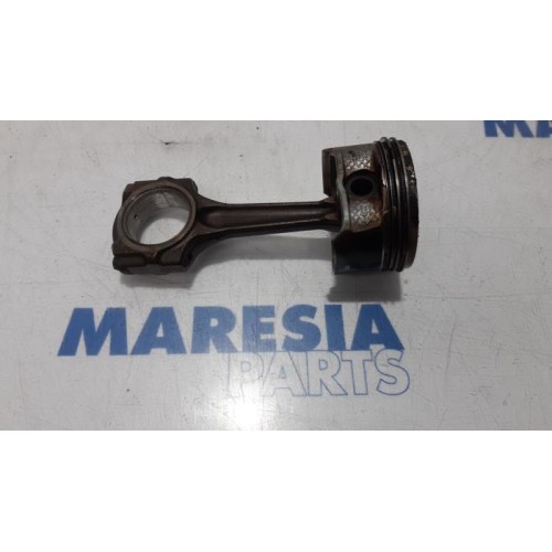 Citroen - C5 - Piston