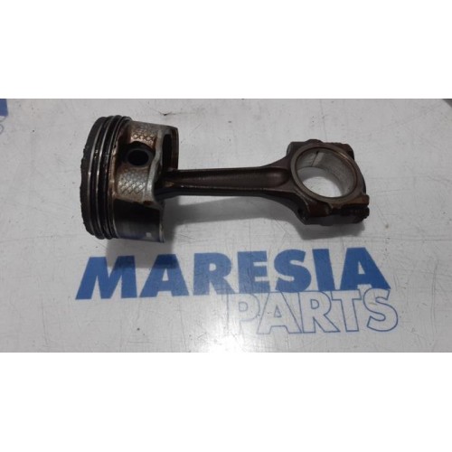 Citroen - C5 - Piston