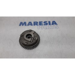 Peugeot - 5008 - Camshaft sprocket