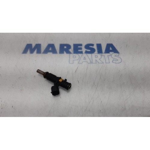 Peugeot - 5008 - Injector (petrol injection)