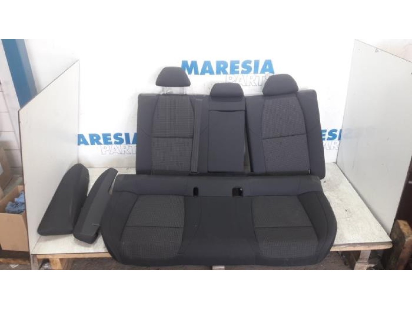 Peugeot - 508 - Banquette arrière