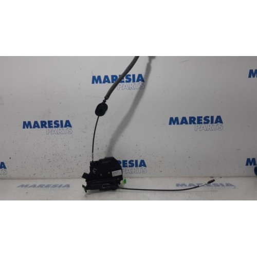 Renault - ZOE - Door lock mechanism 4-door, front left