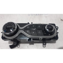 Renault - ZOE - Heater control panel