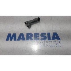 Peugeot - 107 - Injector (petrol injection)