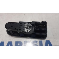 Citroen - C3 - Multi-functional window switch